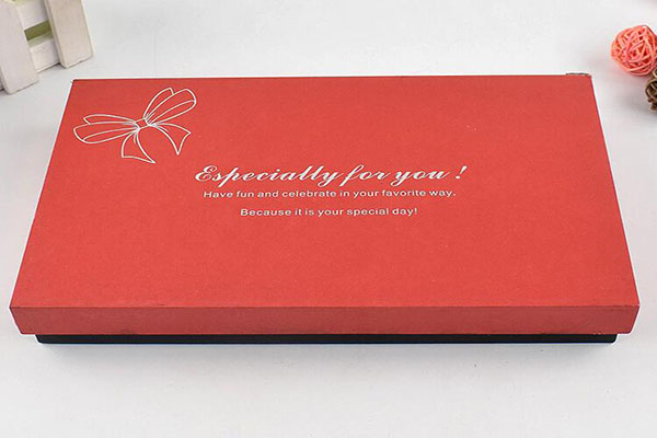 上海高端酒品包装设计公司排名榜优选4家为你介绍！上海易迅服饰有限公司和上海安枫印务有限公司等口碑都很好！