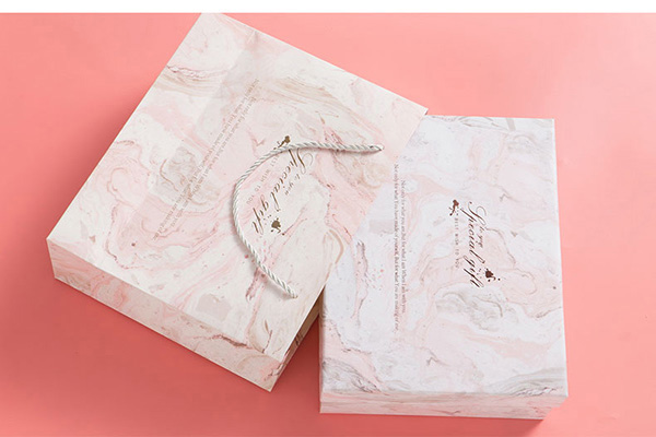 上海高端红酒包装袋子印刷公司排行榜出炉价格表！上海灿蕊工贸有限公司和上海全盛印刷有限公司等好又不贵的公司都有盘点