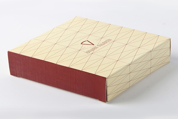 上海不干胶印刷设计公司排名榜臻选5家本地口碑公司！上海易迅服饰有限公司和上海顺源印务有限公司等口碑好技术专业价格合理！