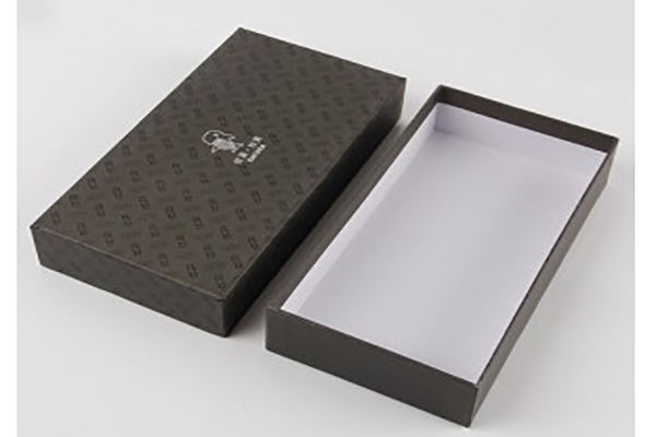 上海高档礼盒包装印刷排名前三印刷公司名单实力测评等分享！上海易迅服饰有限公司和上海荣立印刷厂等优惠划算项目全新上线大PK！